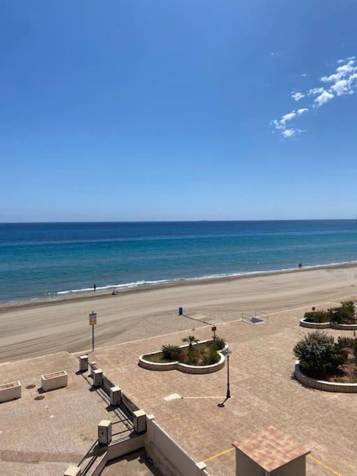 Estudio Con Piscina En 1ª Linea Apartment